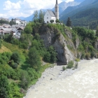 31.7.: Scuol, Kirche über dem Inn