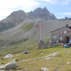 11.8.: Hütte mit Kesch-Nadel