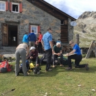 11.8.:  Vor der Chamanna d'Es-cha