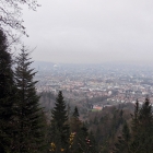 27.11.: Ein trüber November-Abstimmungssonntag: Blick aus der Uetli-Ostflanke auf die Stadt Zürich