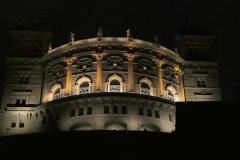 250515_bundeshaus_abend