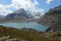 24.7.: Griessee von oben mit Gletscher  und Gipfeln