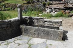 27.7.: Dorfbrunnen in Sonlerto