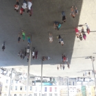 8.8.: Sonnendach mit Spiegeluntersicht, beim Vieux Port